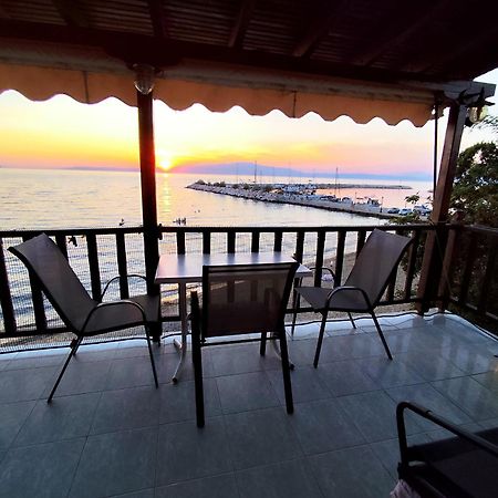 Beachfront Apartment Thassos Skala Kallirakhis Exterior photo