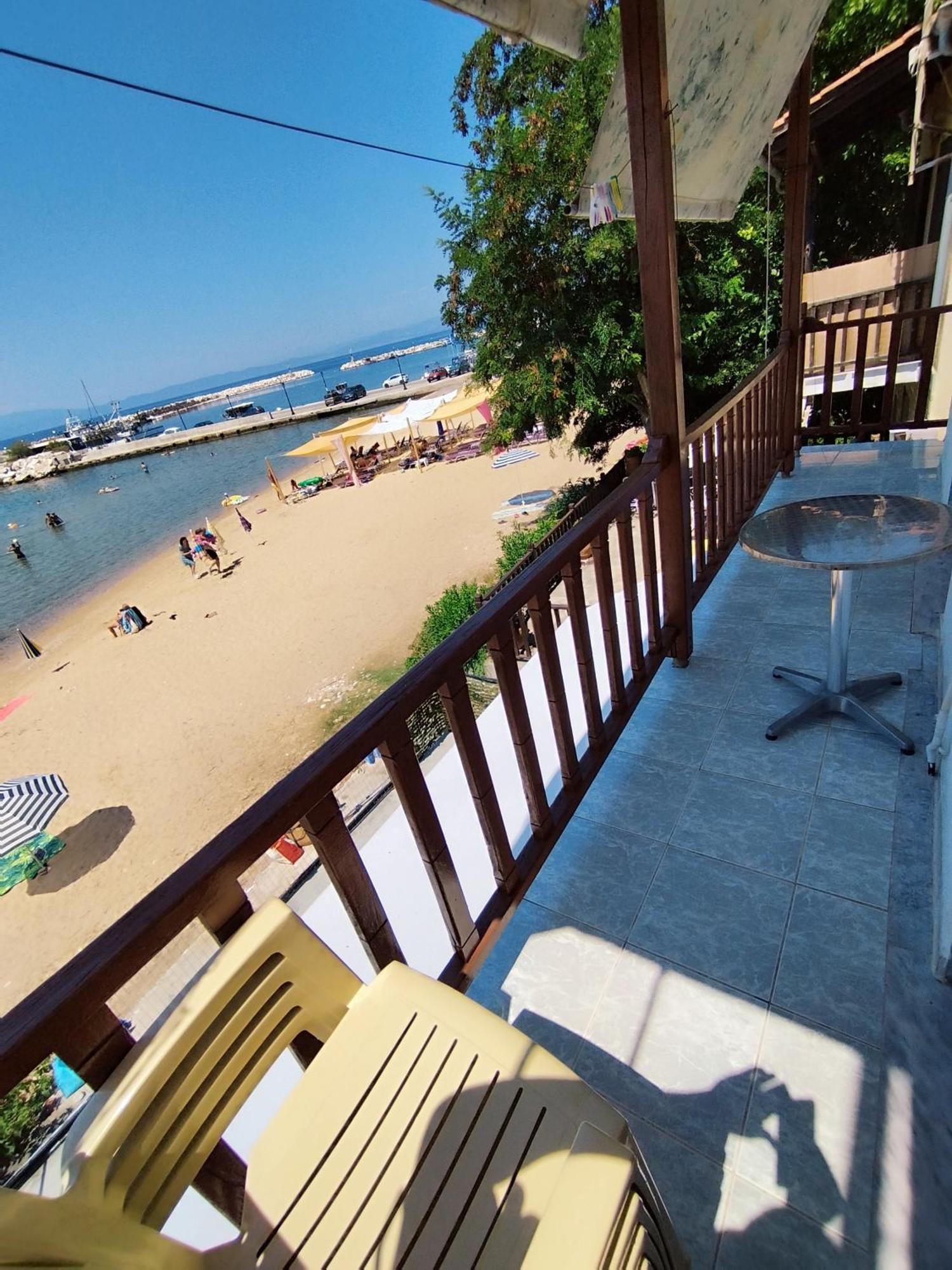 Beachfront Apartment Thassos Skala Kallirakhis Exterior photo