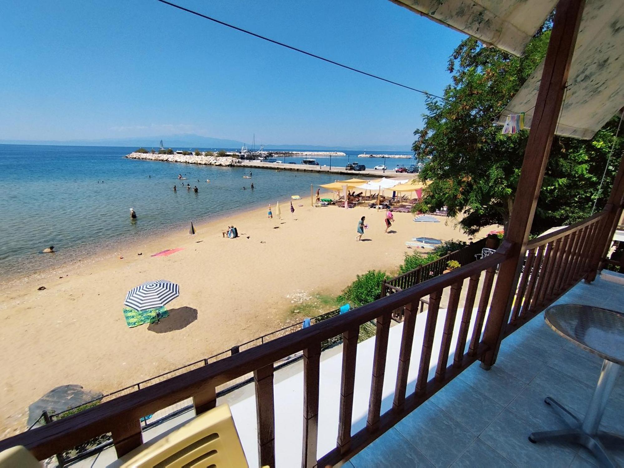 Beachfront Apartment Thassos Skala Kallirakhis Exterior photo