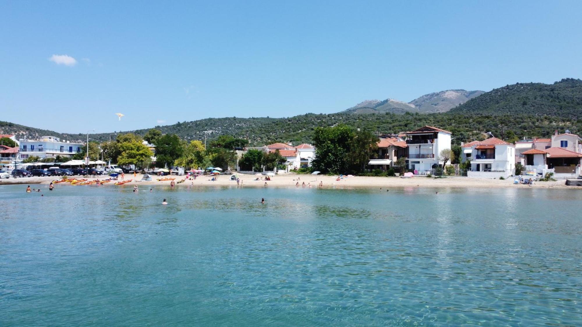 Beachfront Apartment Thassos Skala Kallirakhis Exterior photo