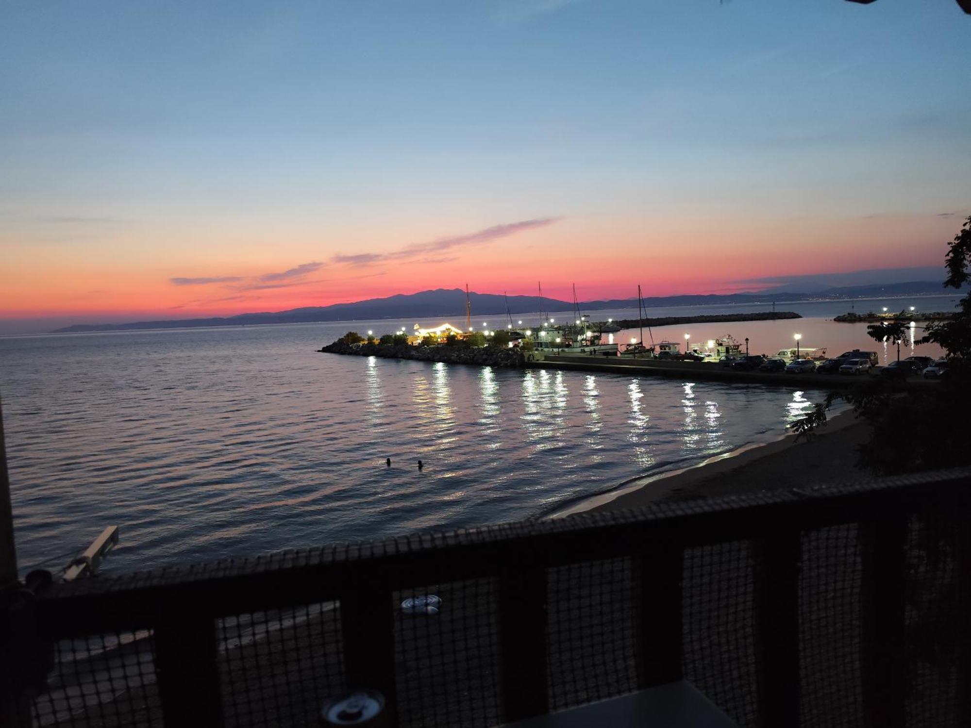 Beachfront Apartment Thassos Skala Kallirakhis Exterior photo